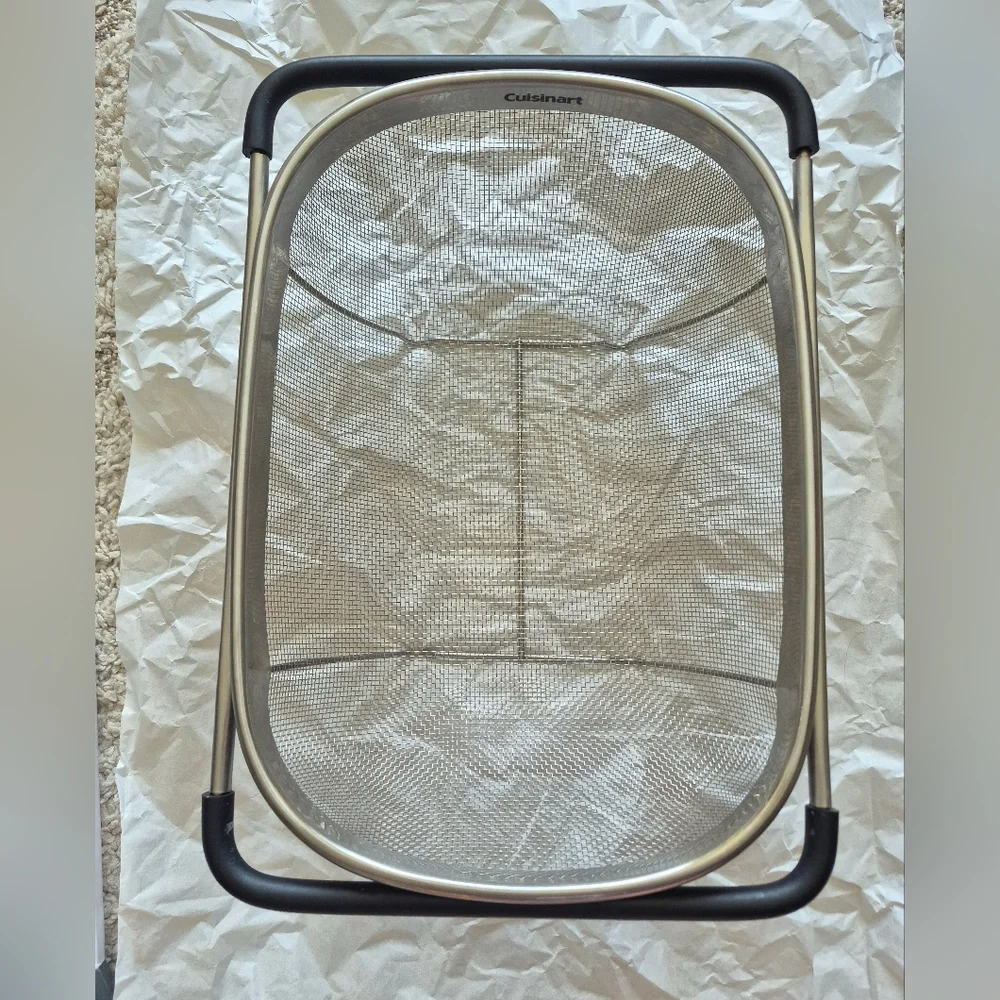 EUC Cuisinart Expandable Strainer